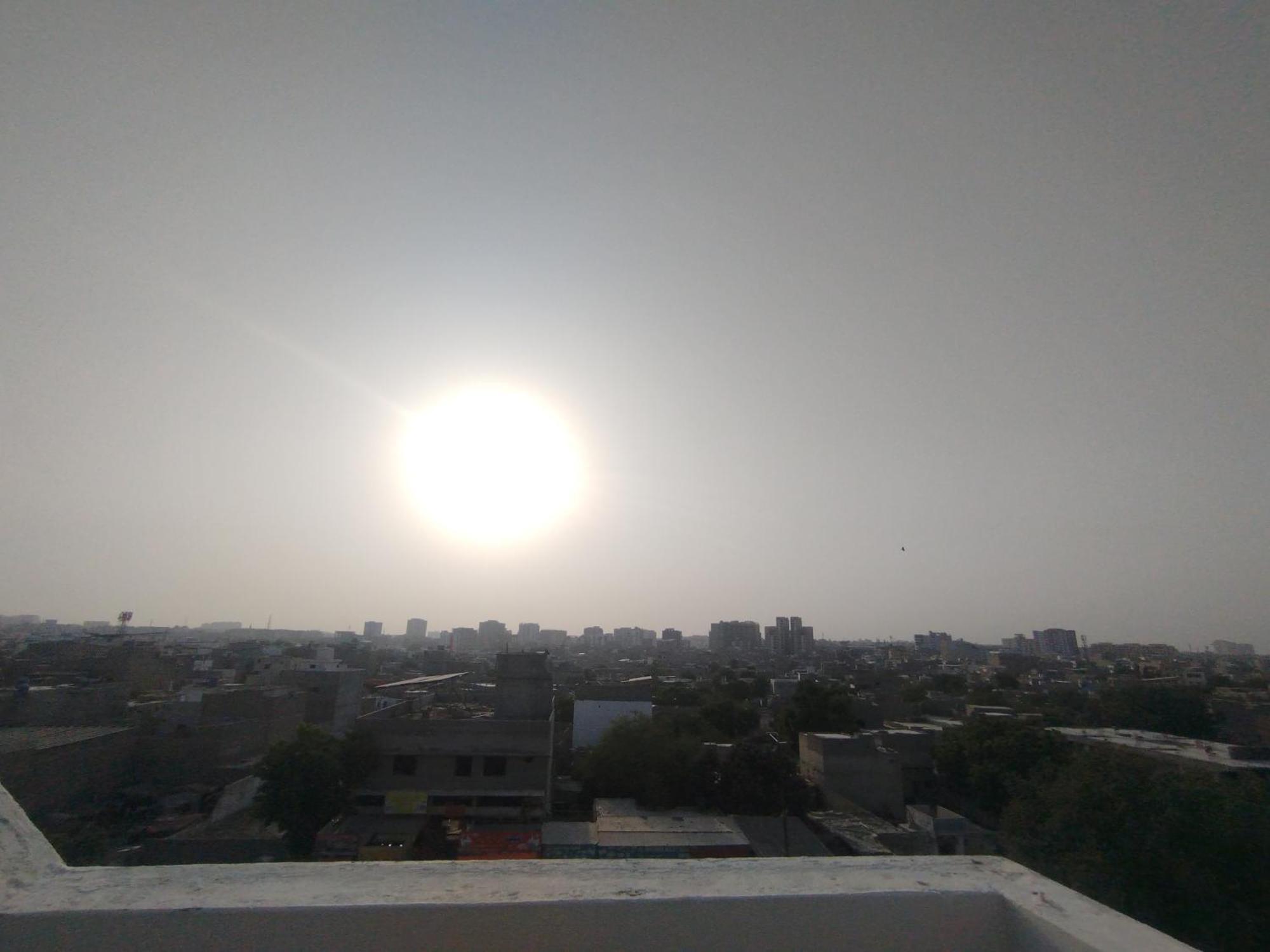 Hotel Crown Plaza, Near Karachi Airport, Darul Sehat Hospital, Dow, Agha Khan And Liaqat Hospital 外观 照片