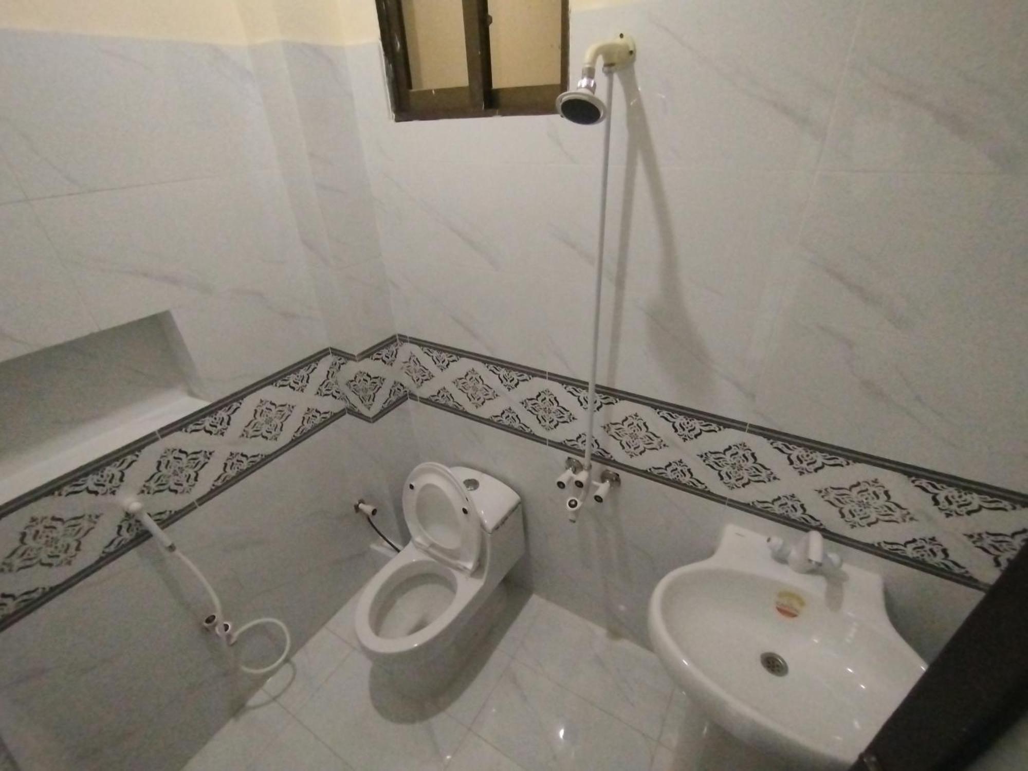 Hotel Crown Plaza, Near Karachi Airport, Darul Sehat Hospital, Dow, Agha Khan And Liaqat Hospital 外观 照片