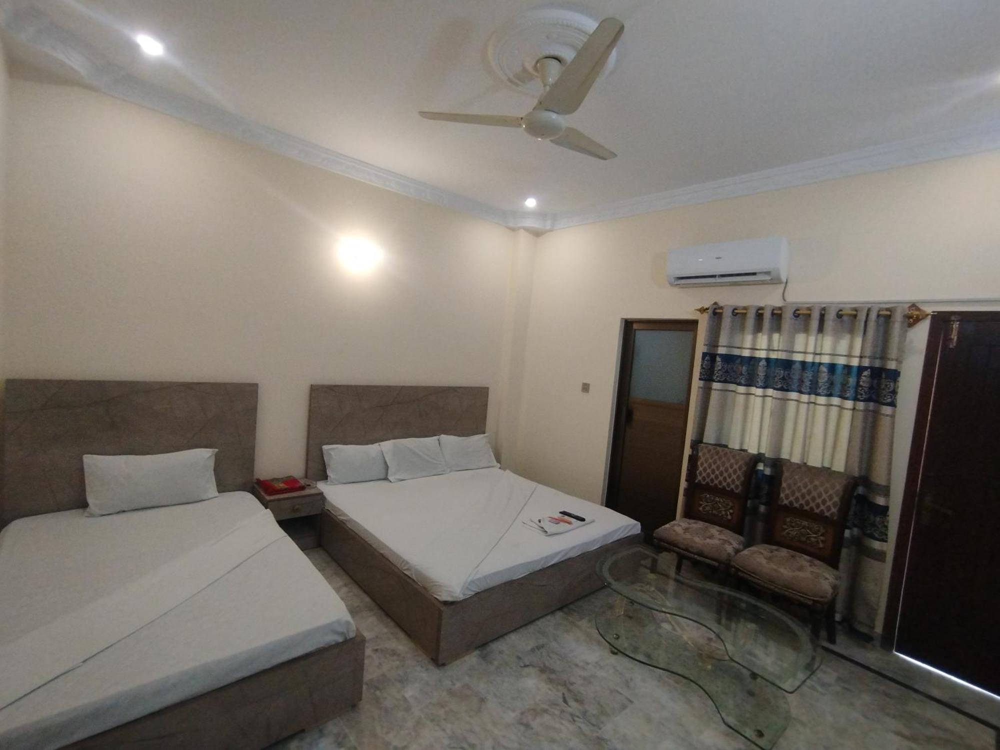 Hotel Crown Plaza, Near Karachi Airport, Darul Sehat Hospital, Dow, Agha Khan And Liaqat Hospital 外观 照片